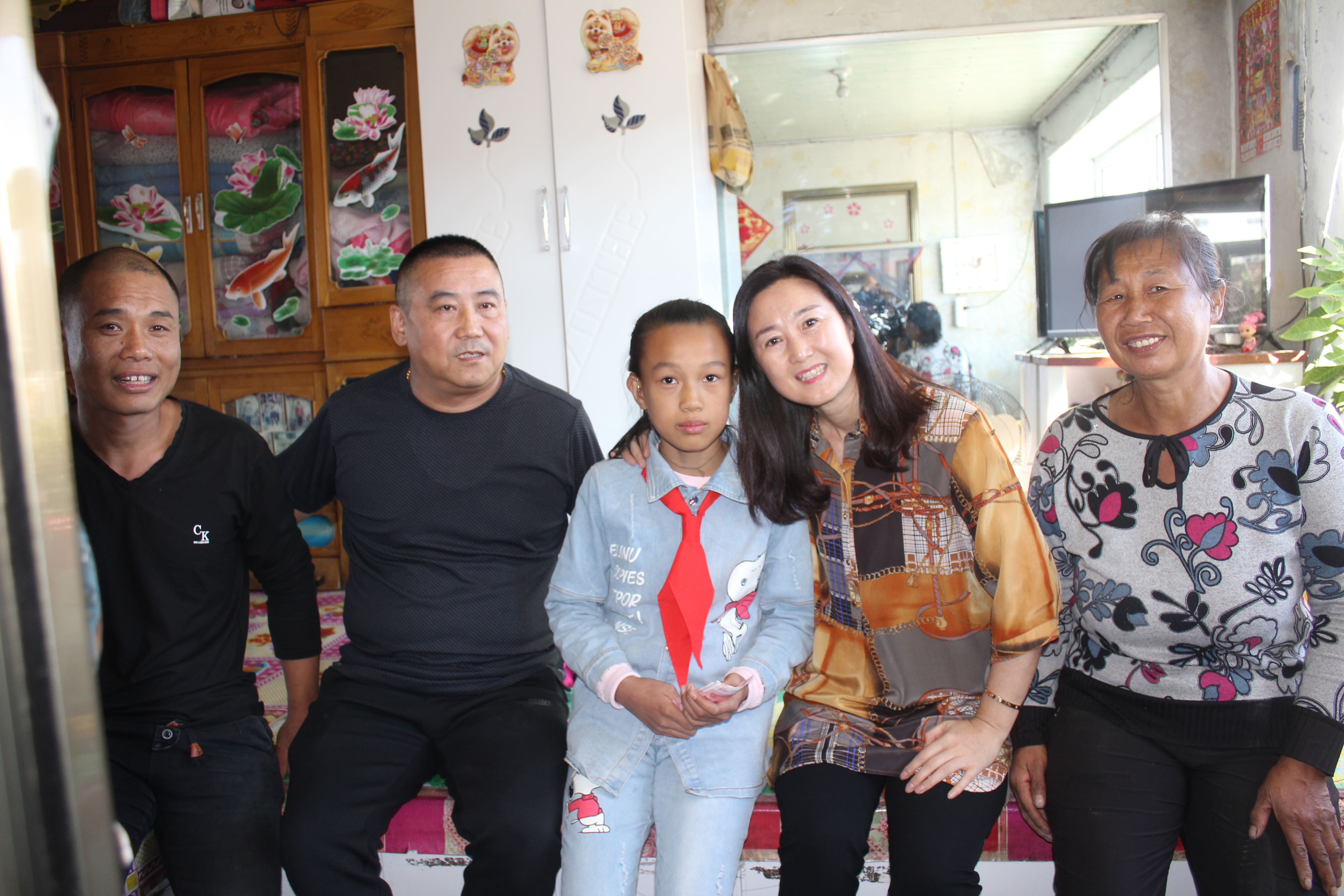 第173所 辽源市东丰县小四平镇米兰体育平台官方网站-米兰(中国)
肖红飞小学