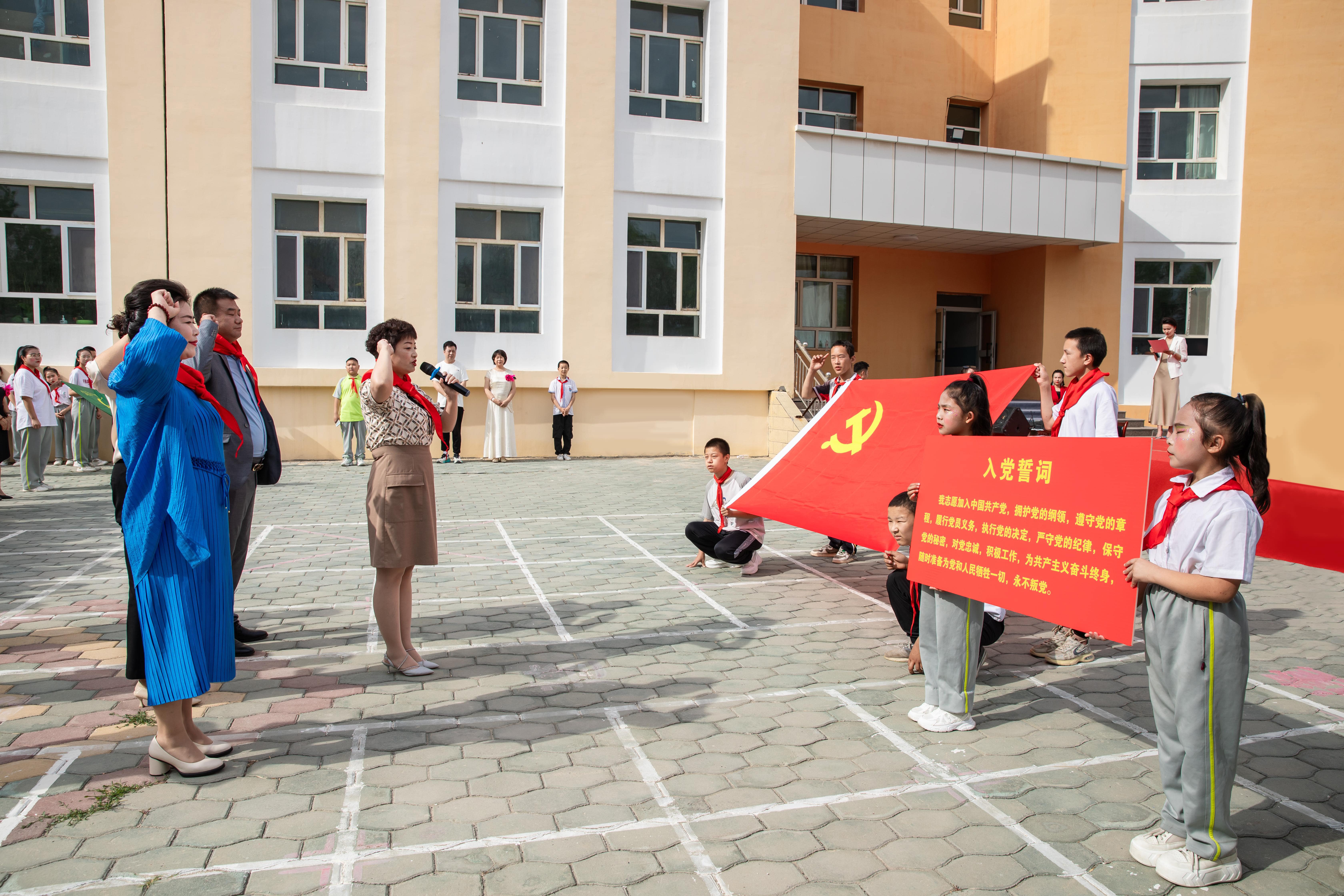 第251所 新疆昌吉州玛纳斯县北五岔镇米兰体育平台官方网站-米兰(中国)
王俊英学校