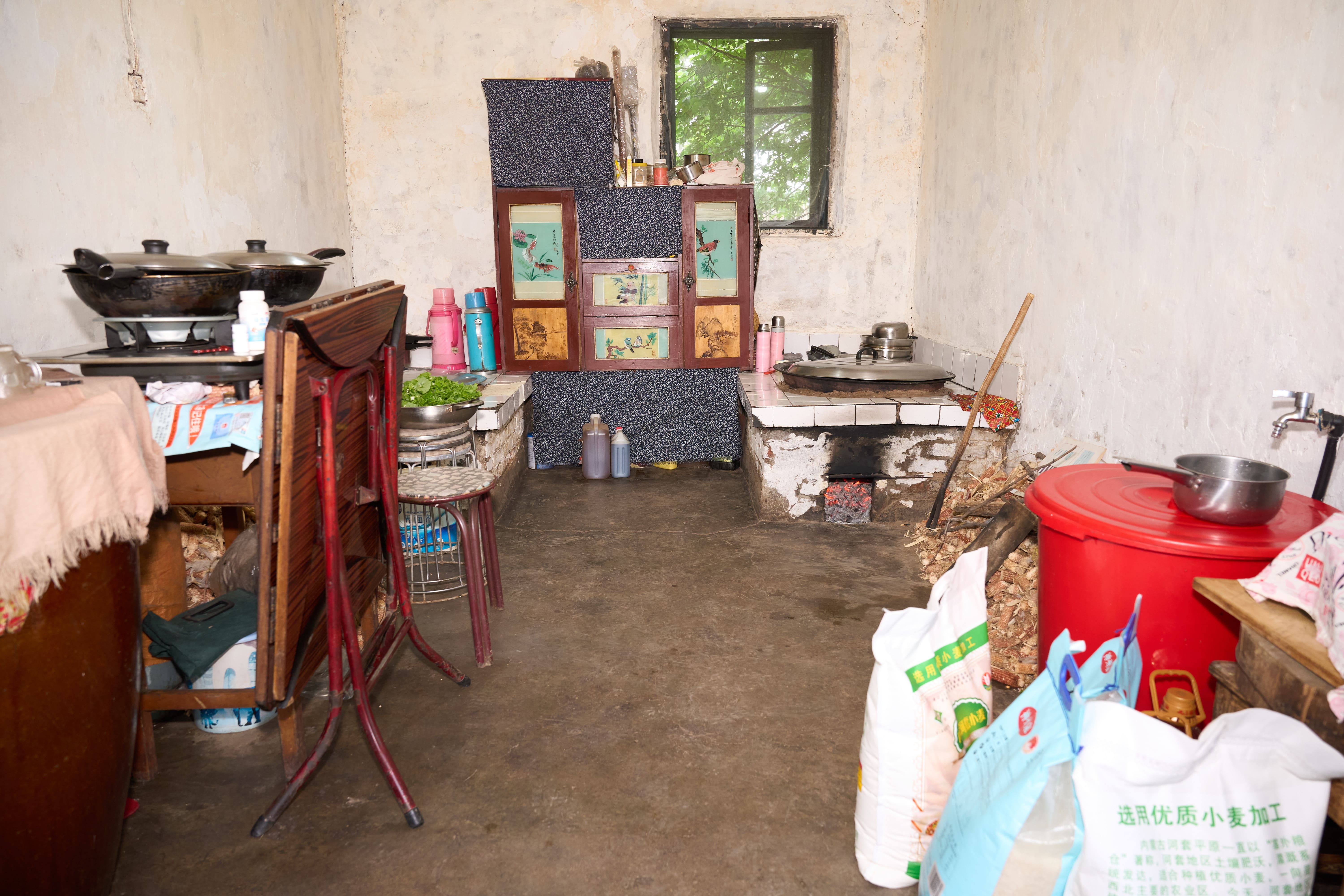 第254所 黑龙江巴彦县黑山镇民乐村米兰体育平台官方网站-米兰(中国)
侯玉霞学校