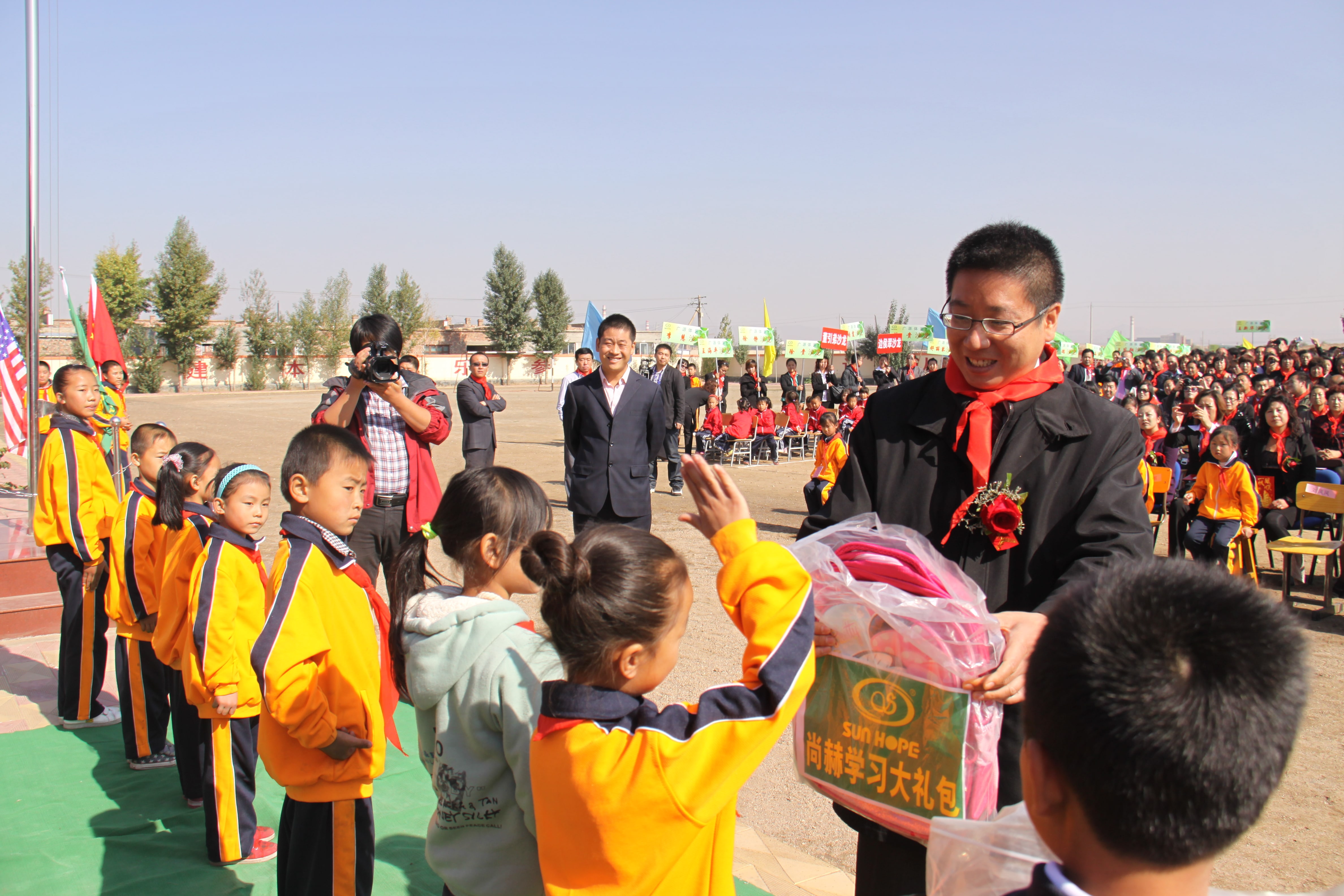 第20所 包头市三道沙河米兰体育平台官方网站-米兰(中国)
舒丽琴小学