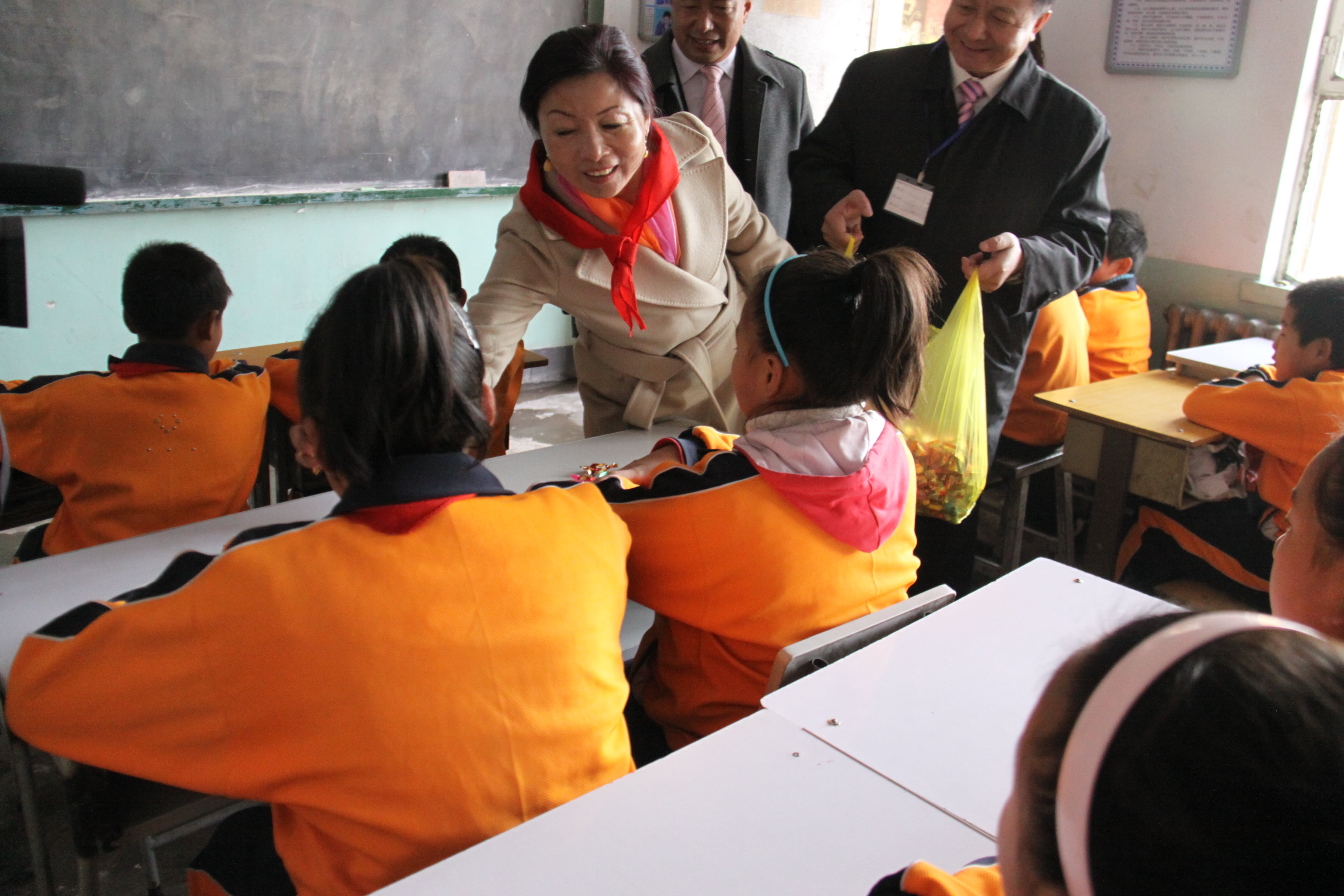 第22所 包头市西北门米兰体育平台官方网站-米兰(中国)
董丽萍小学