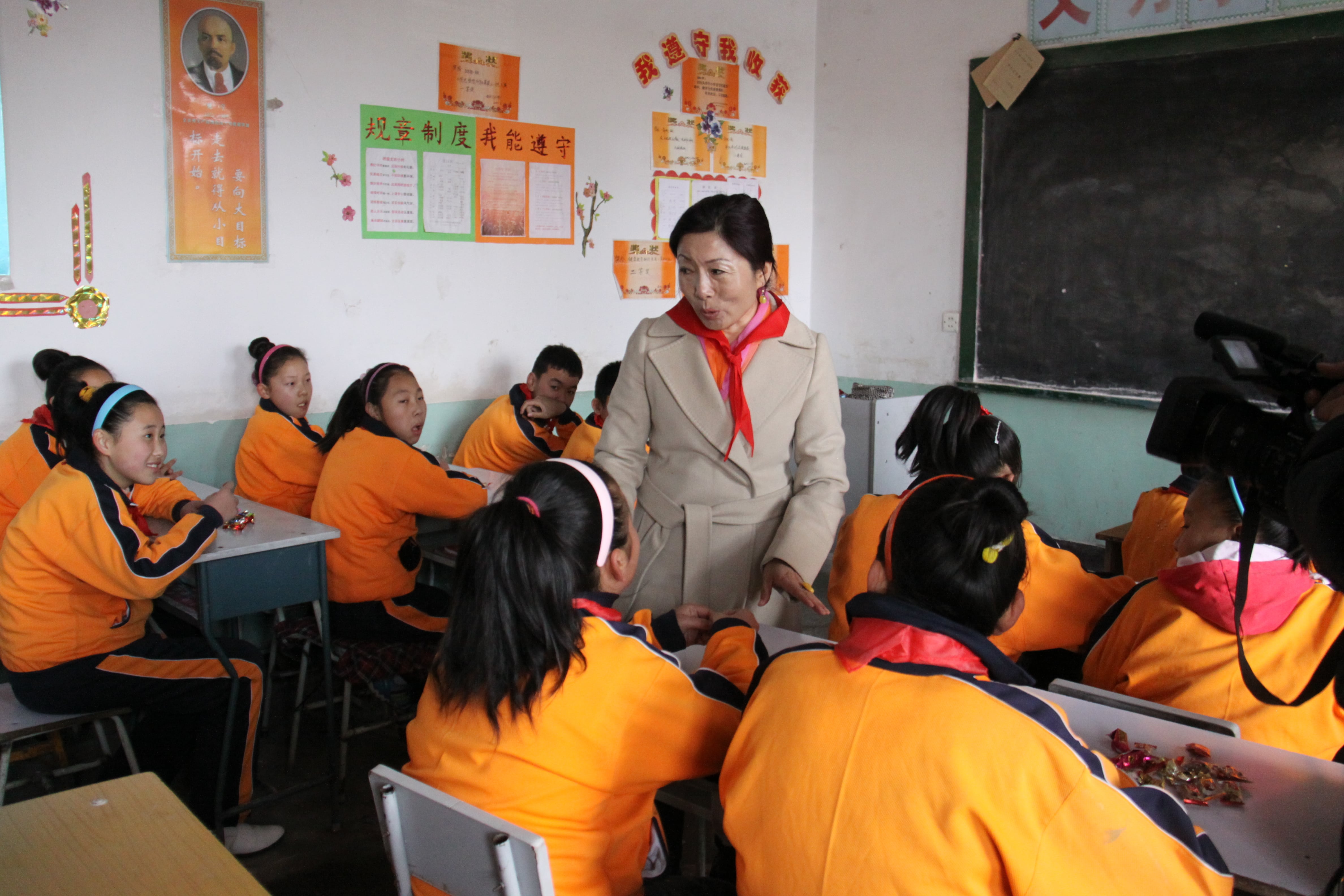 第22所 包头市西北门米兰体育平台官方网站-米兰(中国)
董丽萍小学